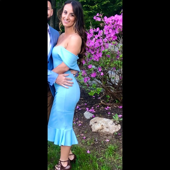 PrettyLittleThing Strapless Blue Dress - Picture 2 of 4